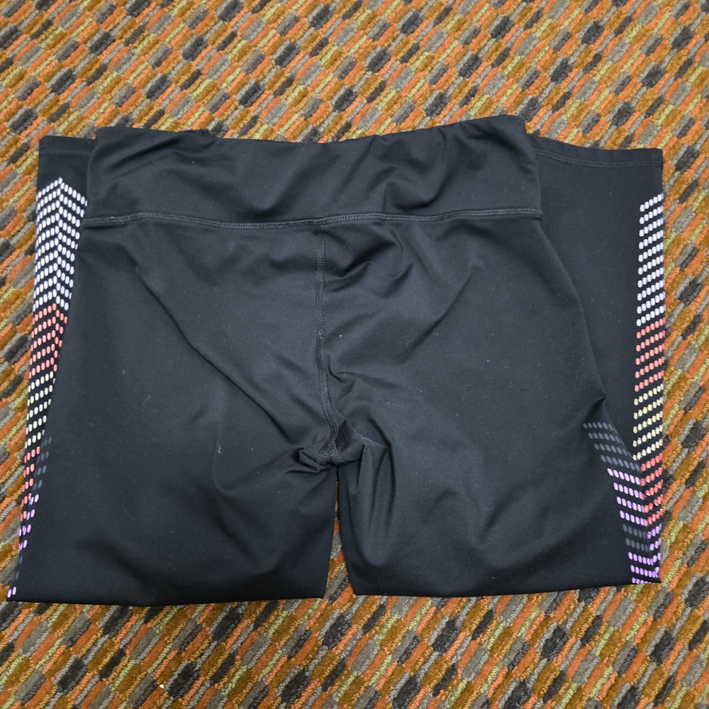Champion Leggings Womens Medium Black Athletic Workout Capri Pants - Picture 3 of 4